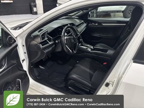 Used 2019 Honda Civic Sport image 10