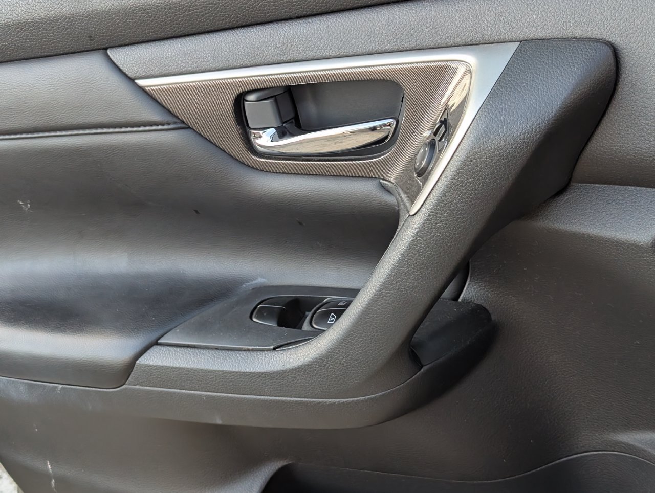 Used 2014 Nissan Altima 3.5 SL w/ Technology Package FWD image 13