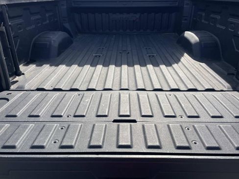 Used 2020 GMC Sierra 2500 AT4 w/ AT4 Premium Package image 13