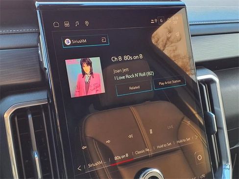 New 2026 GMC Acadia Elevation w/ Elevation Premium Package image 9