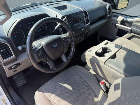 Used 2015 Ford F150 XLT w/ Equipment Group 301A Mid RWD image 4