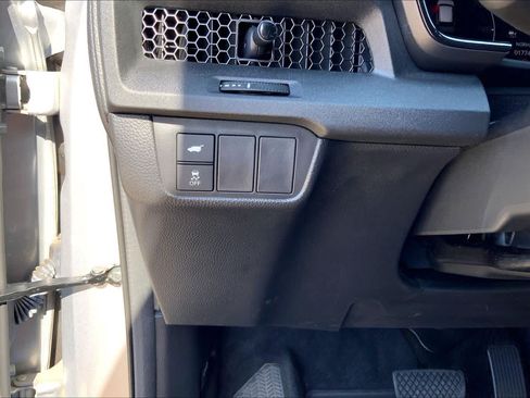 Used 2025 Honda CR-V Sport-L image 32