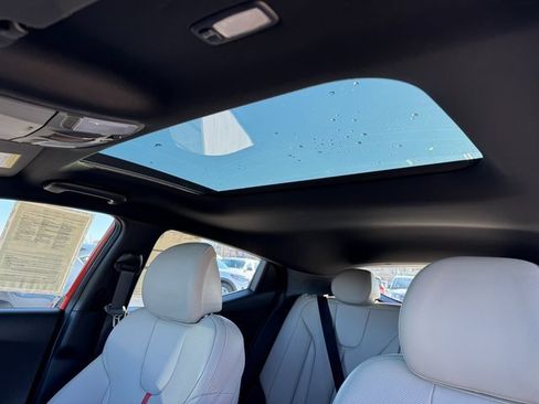 Used 2019 Hyundai Veloster Turbo Ultimate image 27