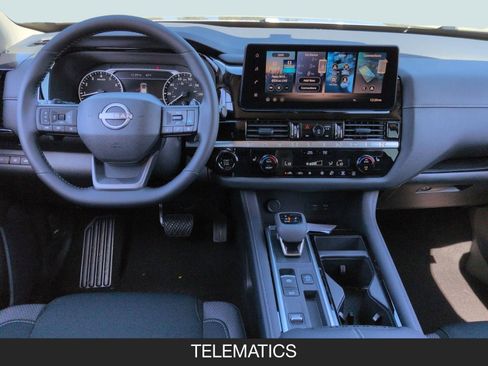 New 2026 Nissan Pathfinder SV image 13