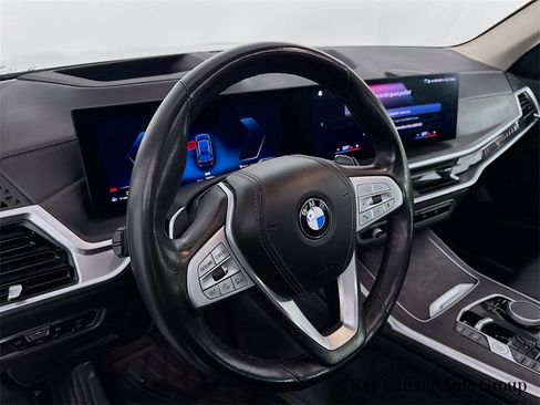 Certified 2023 BMW X7 xDrive40i w/ Climate Comfort Package image 9
