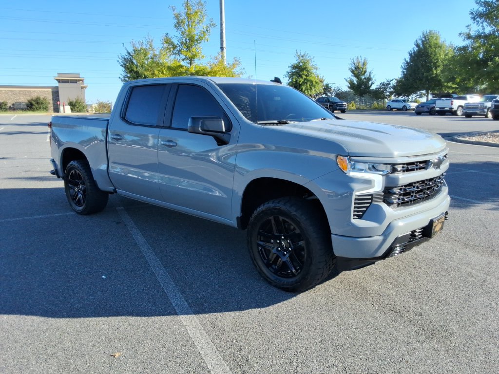 Certified 2024 Chevrolet Silverado 1500 RST w/ Convenience Package II AWD/4WD image 3