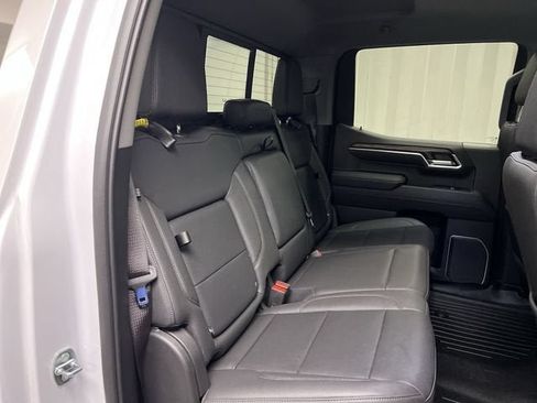 Certified 2023 GMC Sierra 1500 SLT w/ SLT Convenience Package AWD/4WD image 26