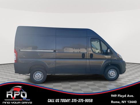 Used 2017 RAM ProMaster 1500 w/ Interior Convenience Group image 6