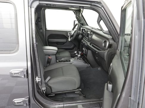 Used 2023 Jeep Wrangler Unlimited AWD/4WD image 22
