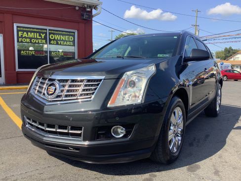 Used 2015 Cadillac SRX Luxury w/ Driver Awareness Package image 3