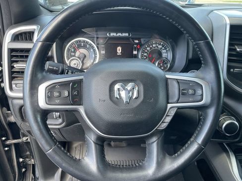 Used 2022 RAM 1500 Big Horn AWD/4WD image 16