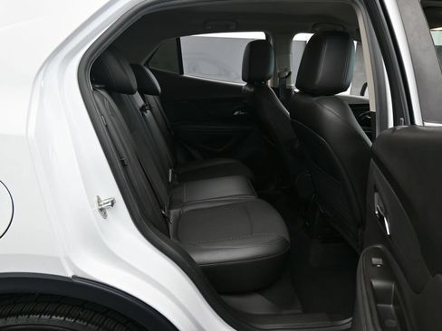 Used 2019 Buick Encore Preferred w/ Safety Package FWD image 33