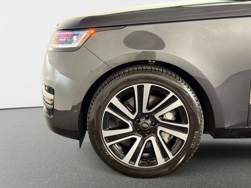 Used 2023 Land Rover Range Rover SE AWD/4WD image 13