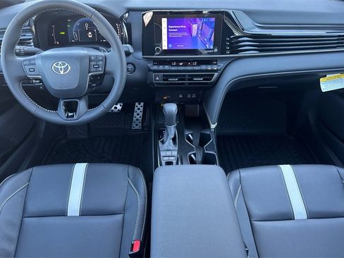 New 2026 Toyota Camry SE image 15