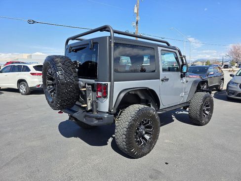 Used 2018 Jeep Wrangler Rubicon image 5
