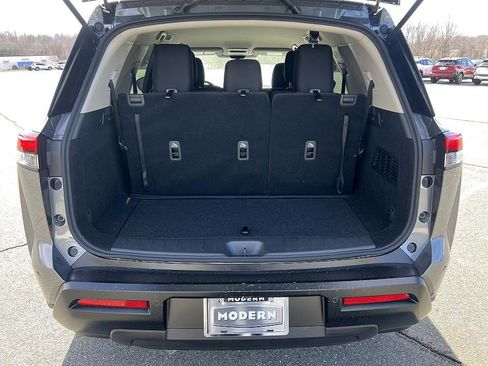New 2026 Nissan Pathfinder S image 34