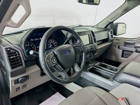 Used 2018 Ford F150 XLT w/ Equipment Group 302A Luxury image 10