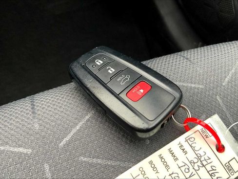 Used 2023 Toyota RAV4 XLE w/ Convenience Package FWD image 15