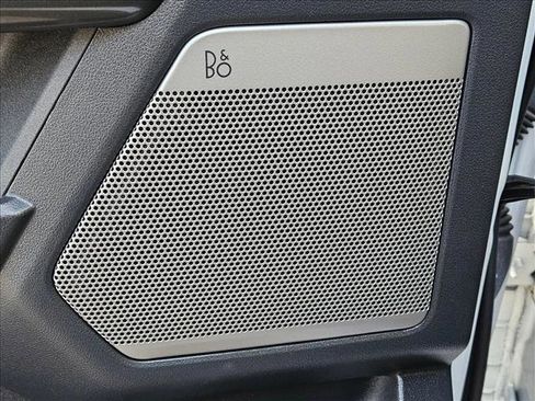 Used 2021 Ford F150 Lariat w/ Max Trailer Tow Package image 15