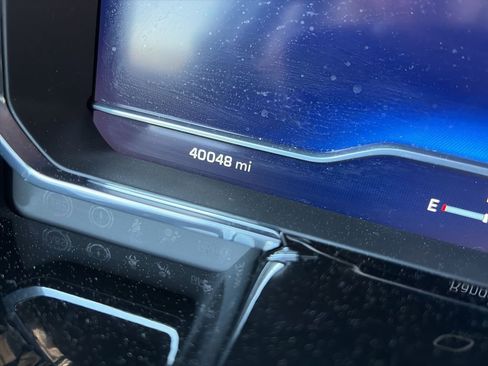 Used 2024 Chevrolet Silverado 1500 LT Trail Boss w/ Protection Package image 16