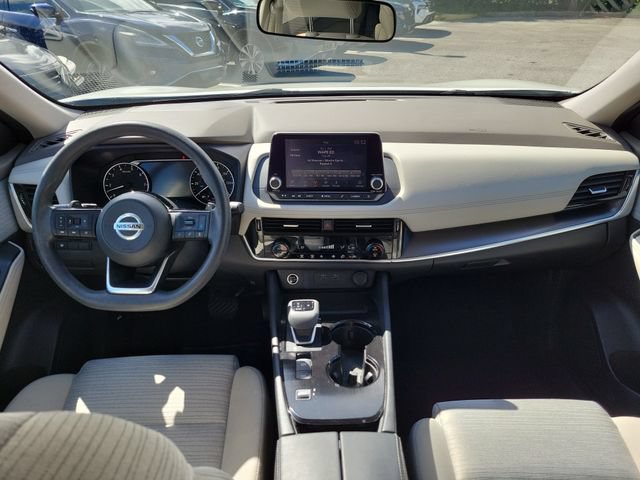 Certified 2021 Nissan Rogue SV FWD image 15