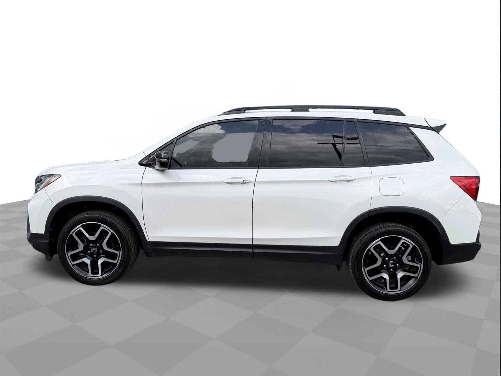 Used 2023 Honda Passport Elite image 2