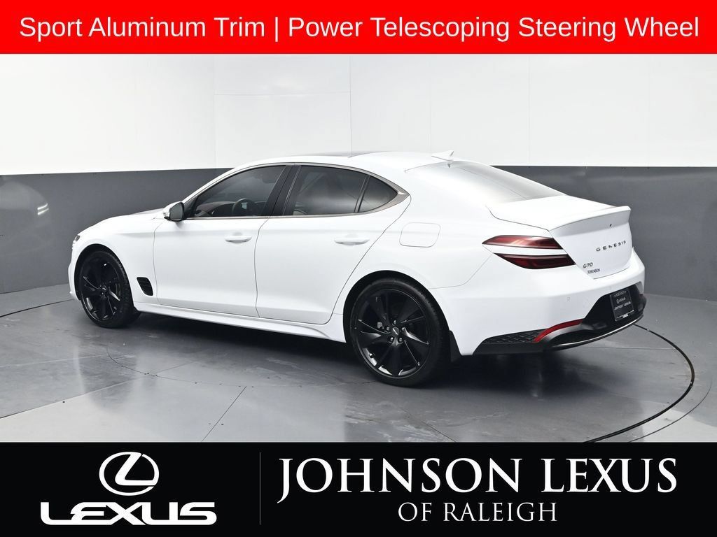 Used 2023 Genesis G70 2.0T w/ Sport Prestige Package RWD image 7