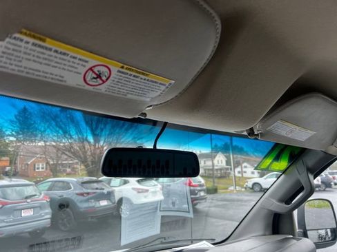 Used 2021 Chevrolet Express 2500 image 33