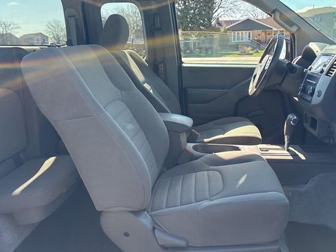 Used 2017 Nissan Frontier S RWD image 6
