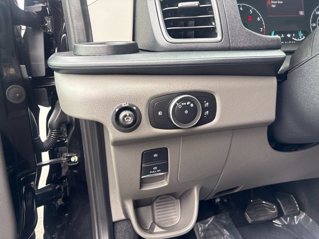 Used 2025 Ford Transit 350 XLT RWD image 15