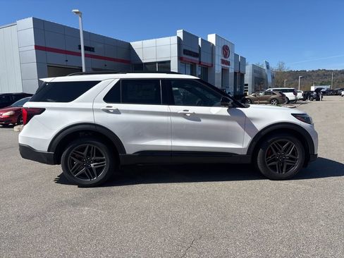 New 2026 Ford Explorer ST AWD/4WD image 6