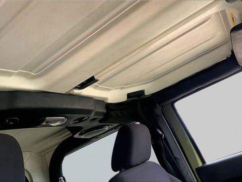 Used 2013 Jeep Wrangler Sport AWD/4WD image 12