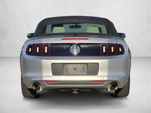 Used 2014 Ford Mustang Premium image 6