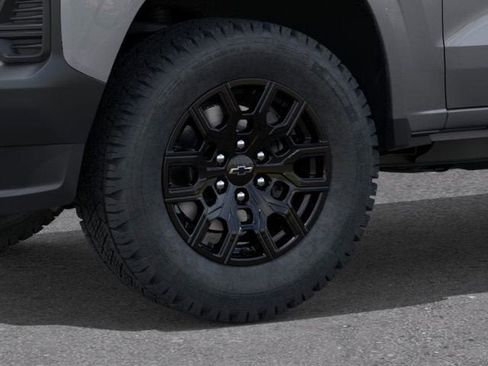 New 2026 Chevrolet Colorado W/T w/ WT Custom Package RWD image 9