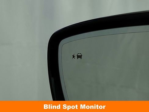 Used 2020 Buick Enclave Essence w/ Sport Touring Edition image 13