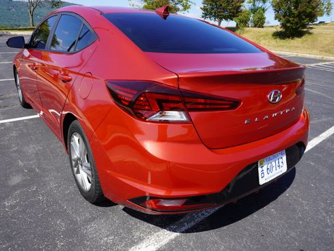 Used 2020 Hyundai Elantra Value Edition image 9