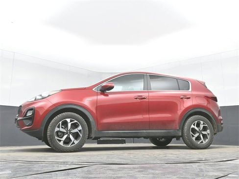 Used 2022 Kia Sportage LX image 44