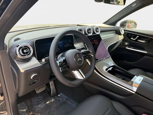 New 2026 Mercedes-Benz GLC 300 image 18