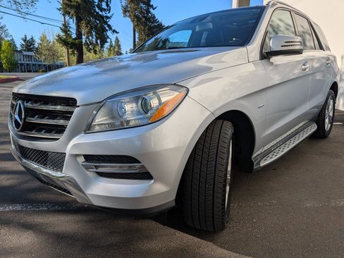 Used 2012 Mercedes-Benz ML 350 4MATIC image 3