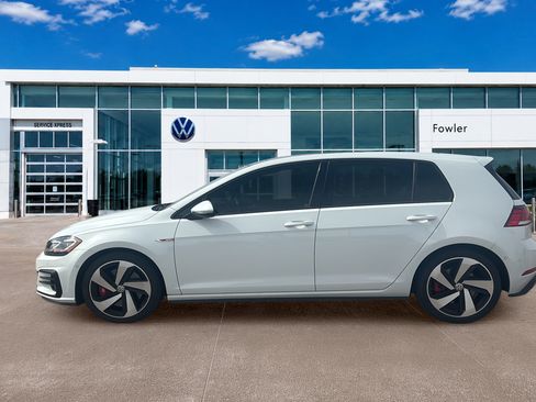Used 2020 Volkswagen GTI Autobahn FWD image 4
