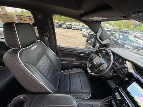 Used 2024 GMC Sierra 2500 AT4X AWD/4WD image 26