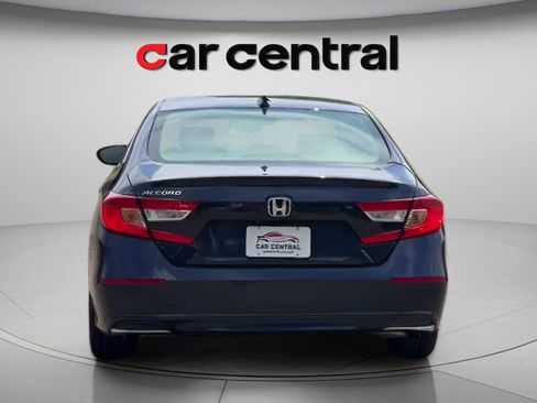 Used 2019 Honda Accord LX image 5