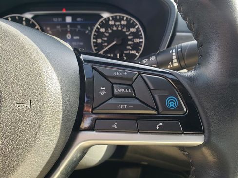 Used 2023 Nissan Altima 2.5 SV w/ SV Premium Package image 33