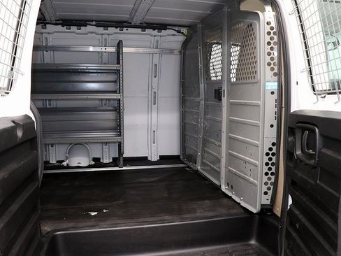 Certified 2023 GMC Savana 2500 Extended w/ Driver Convenience Package image 23