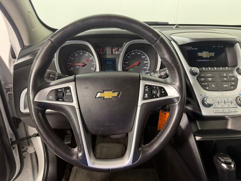 Used 2017 Chevrolet Equinox LT w/ Convenience Package FWD image 14
