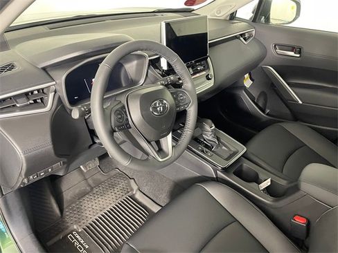 New 2026 Toyota Corolla Cross XLE w/ Convenience Package image 2