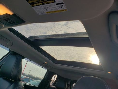 Used 2023 Mitsubishi Outlander SEL 40th Anniversary image 23