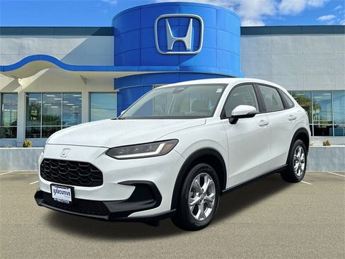 Used 2023 Honda HR-V LX image 5