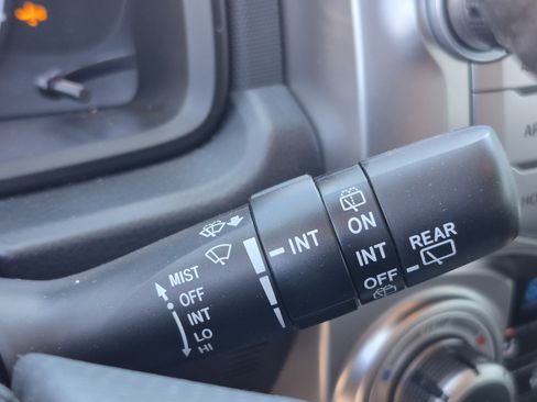 Used 2019 Toyota 4Runner Limited AWD/4WD image 35