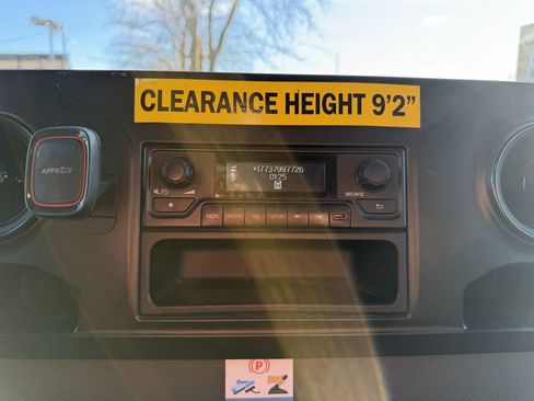 Used 2019 Mercedes-Benz Sprinter 170 image 28